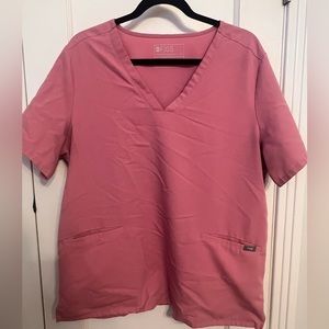 Figs Women’s Chalk Pink Casma Three-Pocket Scrub Top XL